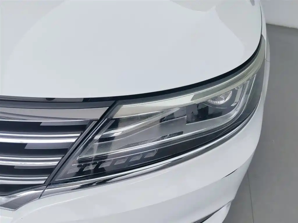 Roewe i6 Classic 2017 — фото 7