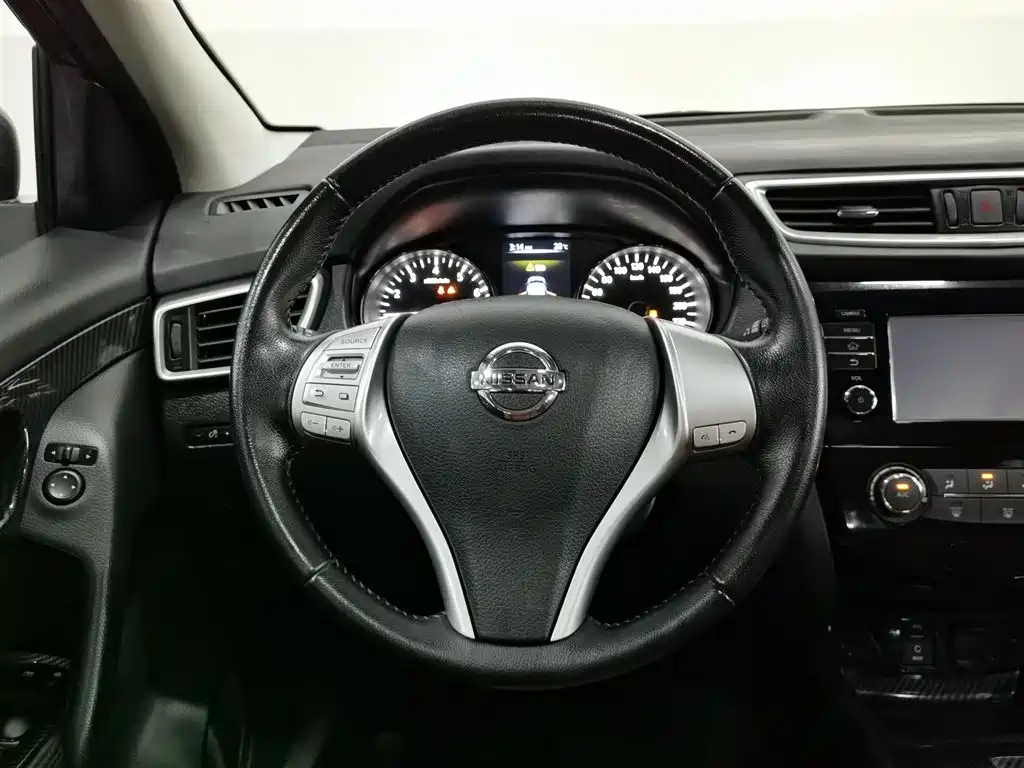 Nissan Qashqai 2017 — фото 11