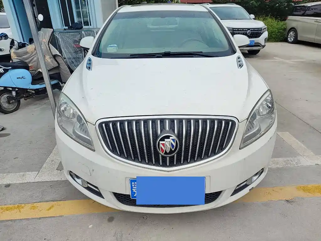 Buick Excelle 2015 — фото 2