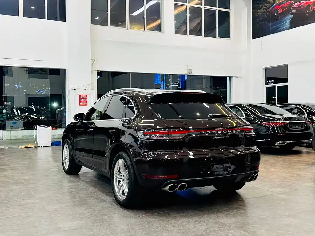 Porsche Macan 2021 — фото 4