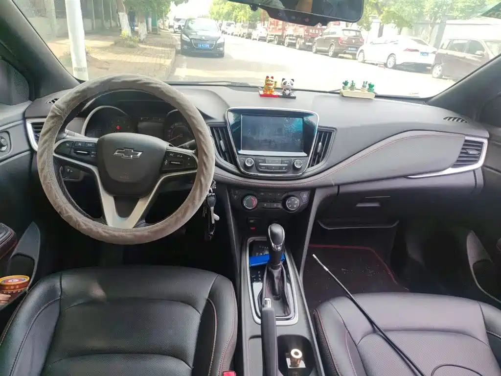 Chevrolet Monza 2019 — фото 13