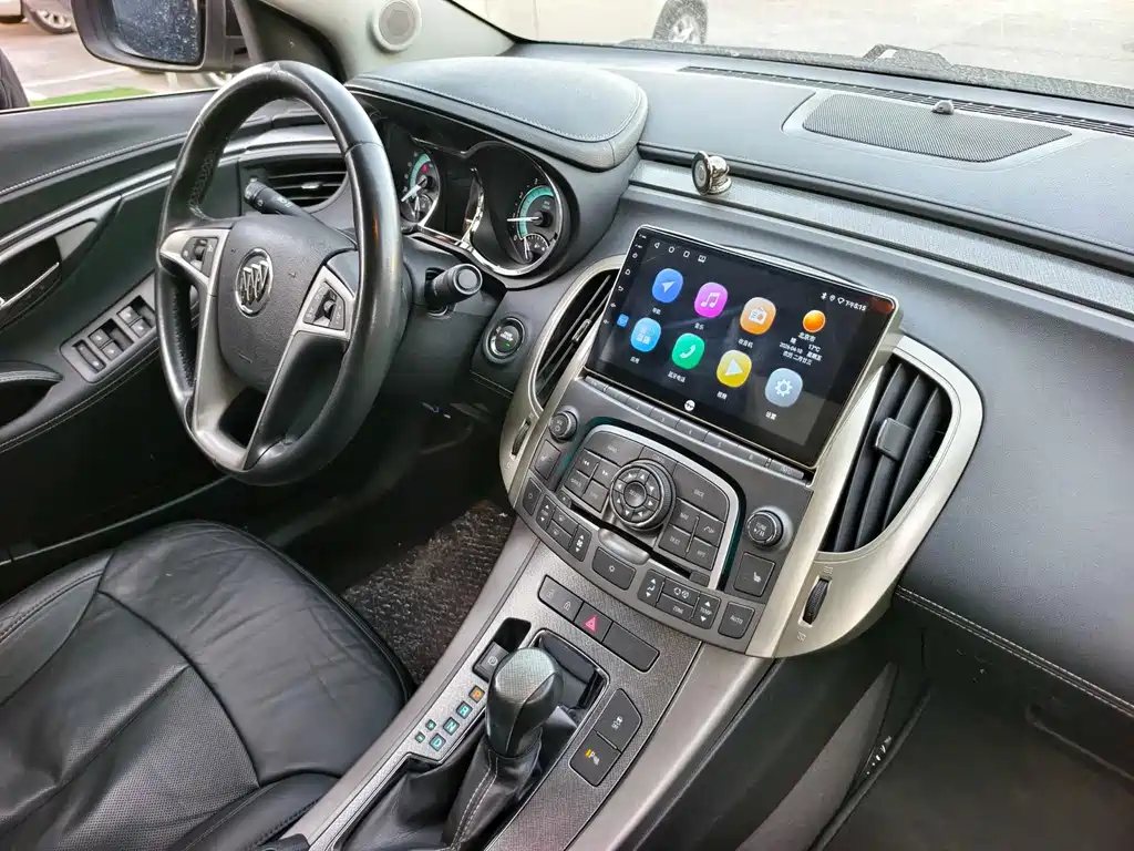 Buick LaCrosse 2012 — фото 15