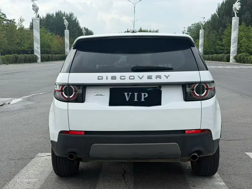 Land Rover Discovery Sport 2017 — фото 8