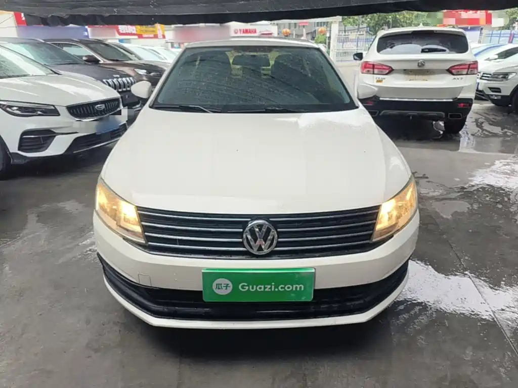 Volkswagen Lavida 2015