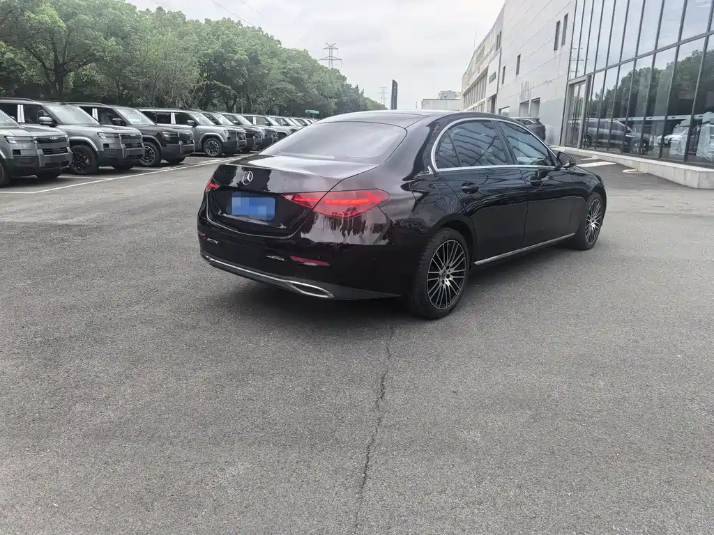 Mercedes-Benz C-Class 2023