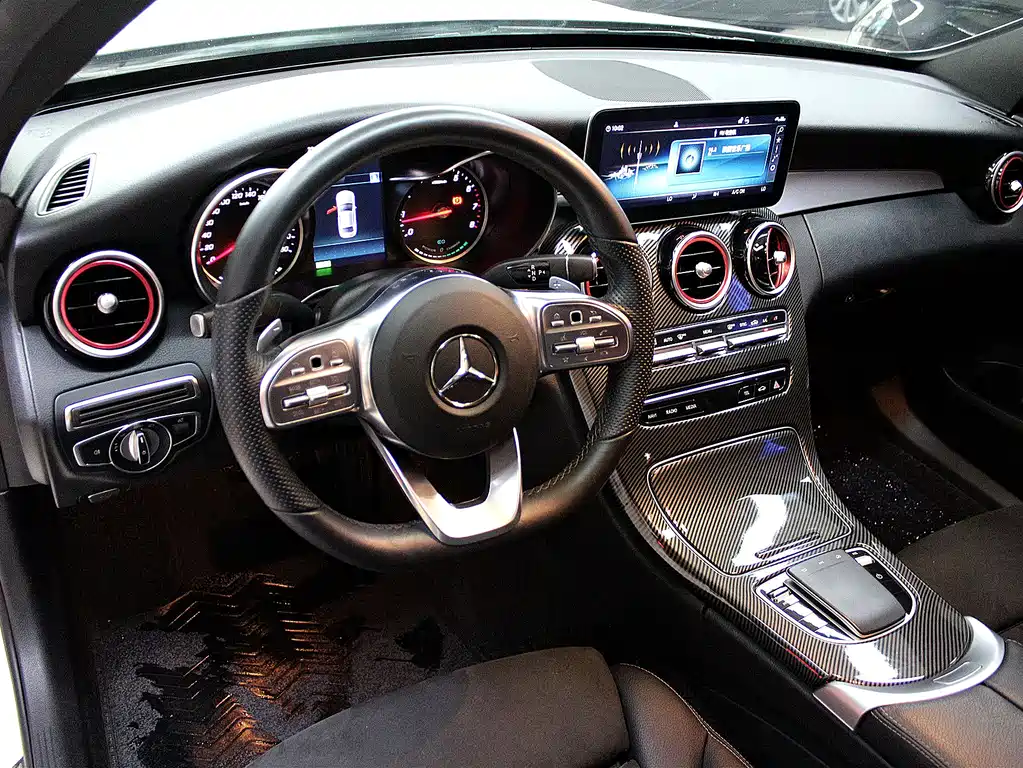 Mercedes-Benz C-Class 2019 — фото 6