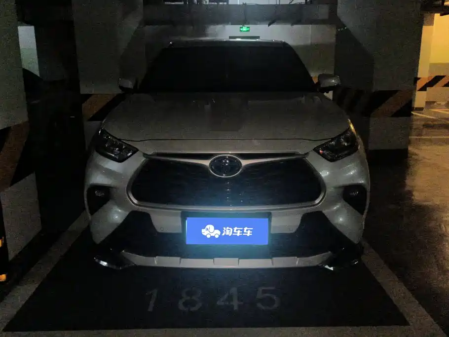 Toyota Highlander 2022