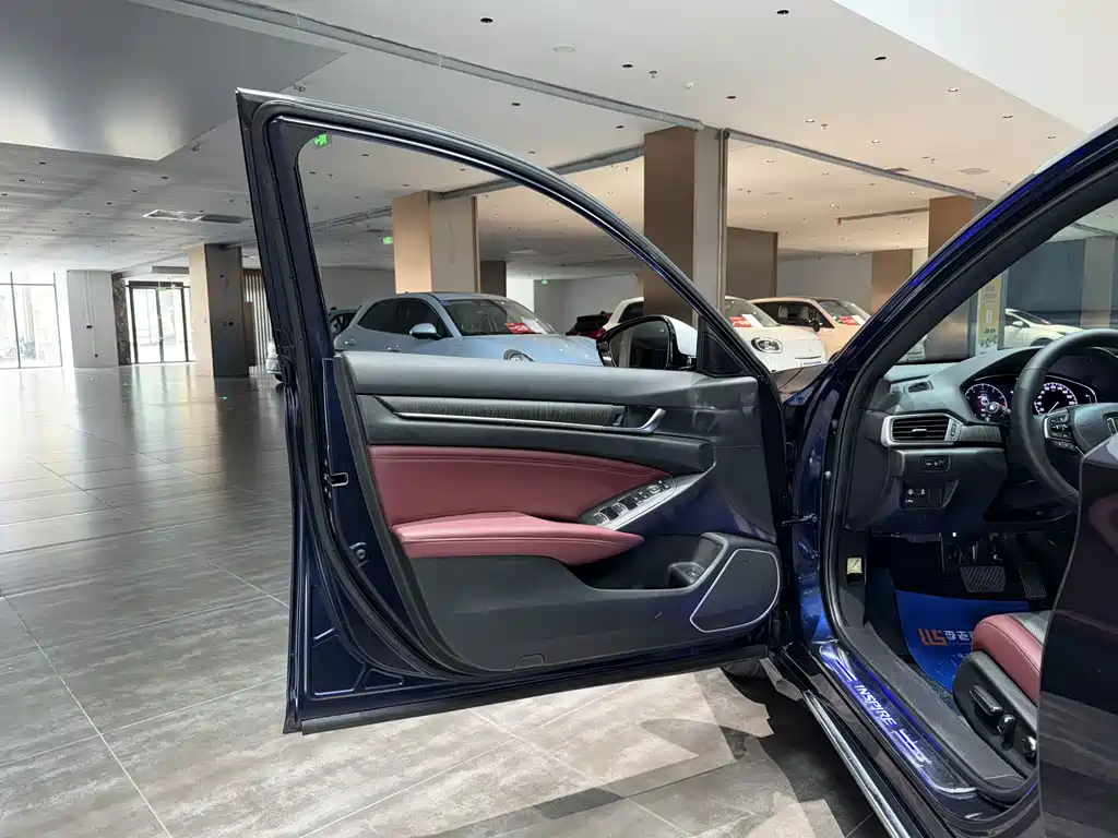 Honda Inspire 2022 — фото 14