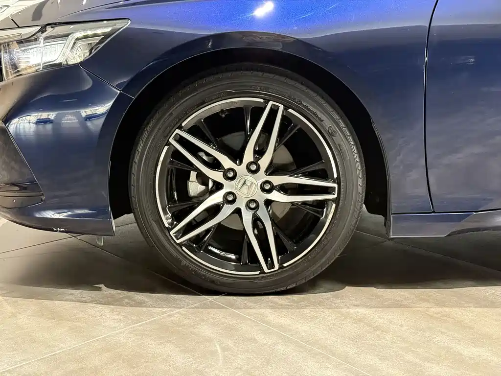 Honda Inspire 2022 — фото 23