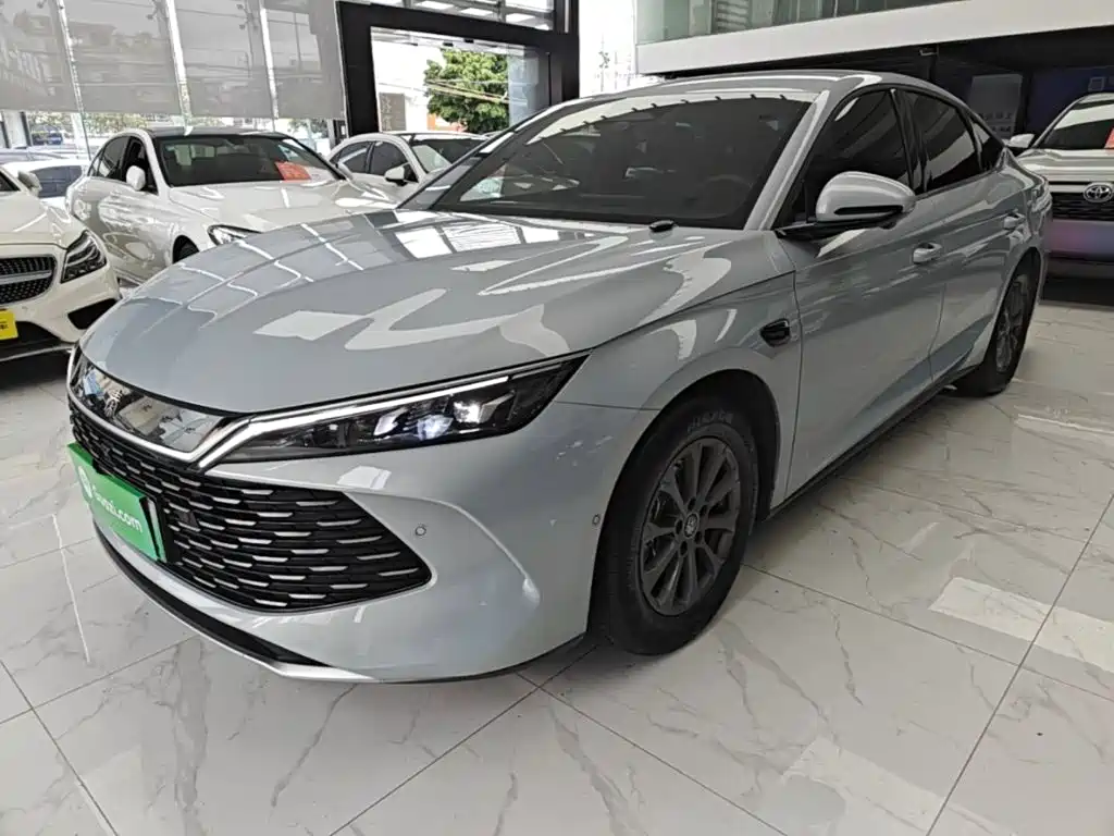 BYD Qin L 2025 — фото 1