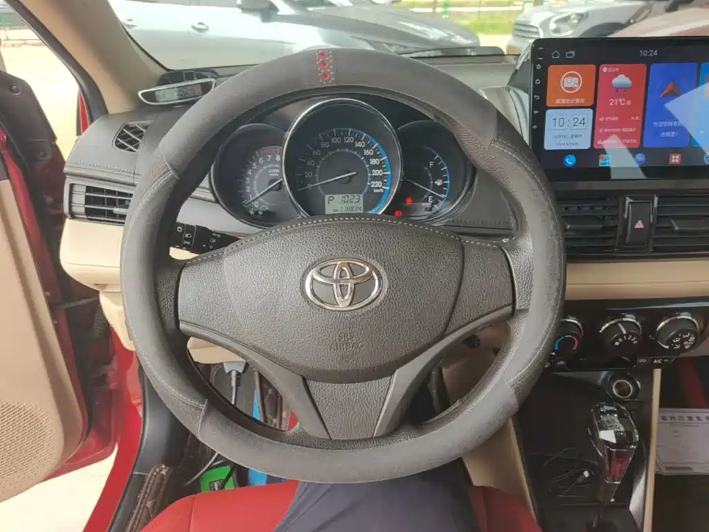 Toyota Vios 2015 — фото 11