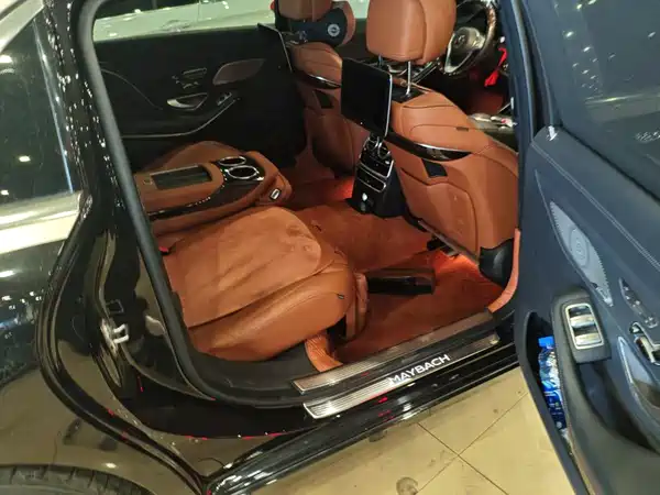 Mercedes-Benz Maybach S-Class 2020