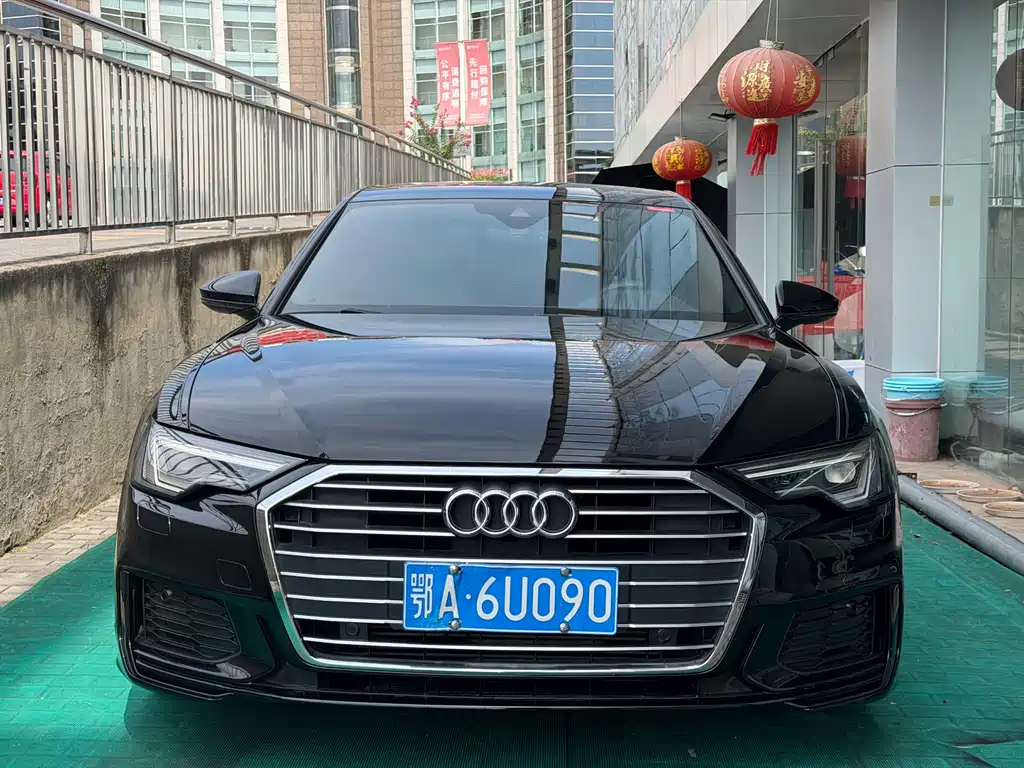 Audi A6L 2020