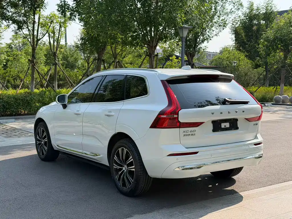 Volvo XC60 2021