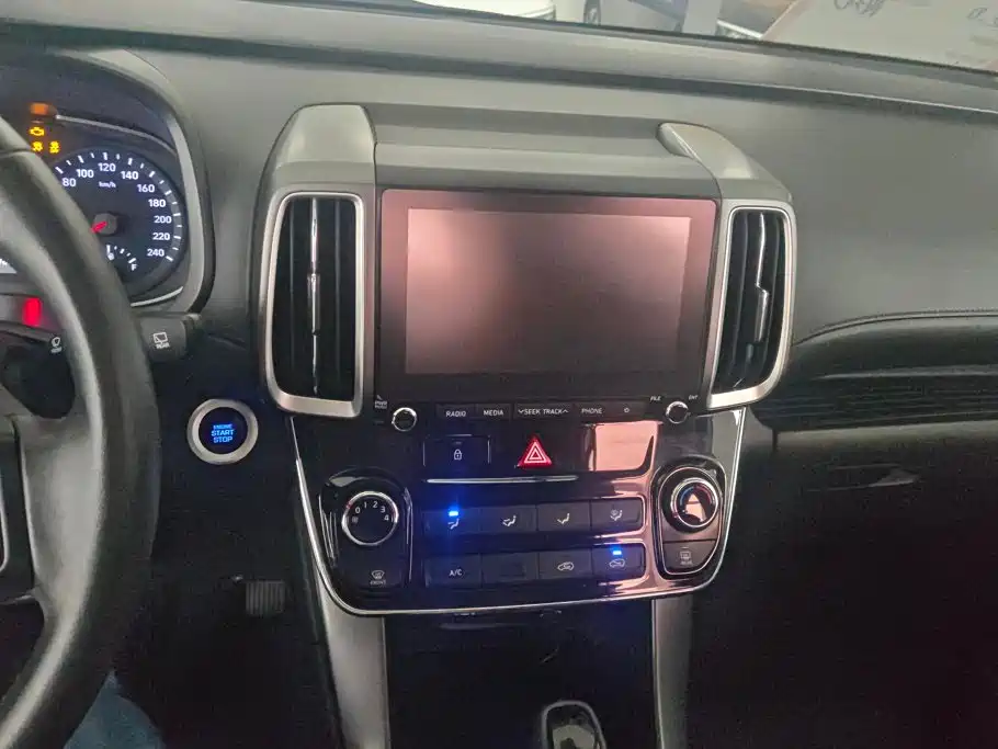 Hyundai ix35 2018 — фото 13