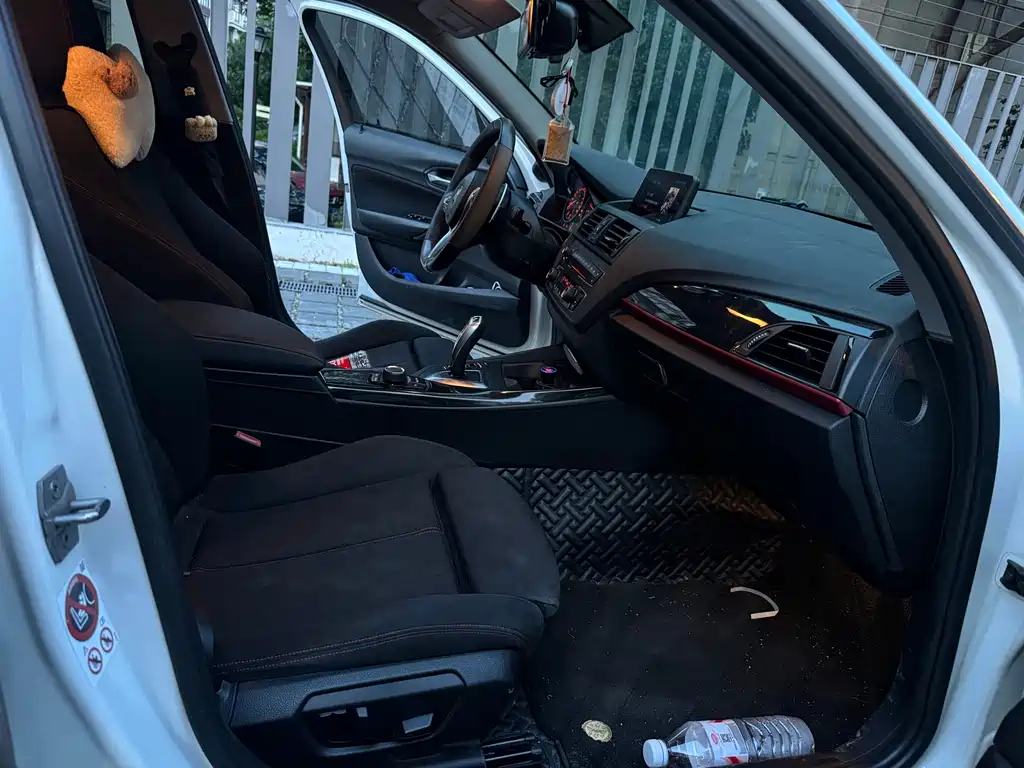 BMW 1 Series 2015 — фото 18