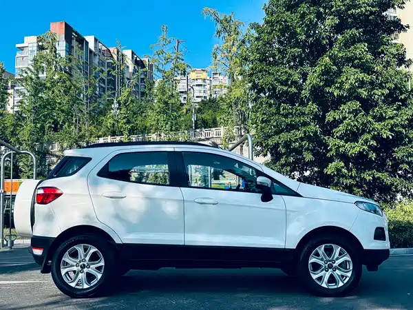 Ford EcoSport 2014