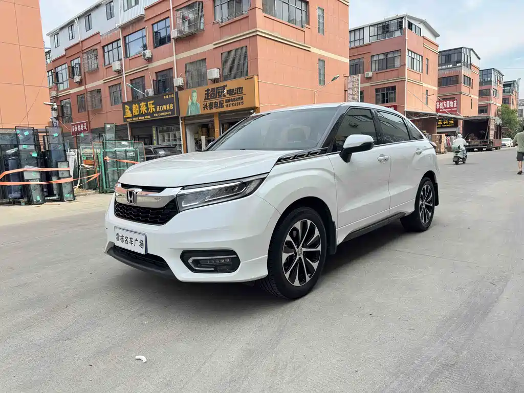 Honda Avancier 2017 — фото 1