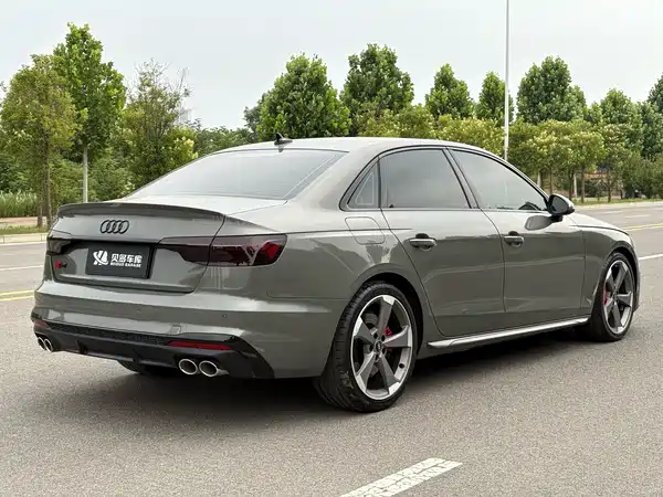 Audi S4 2023