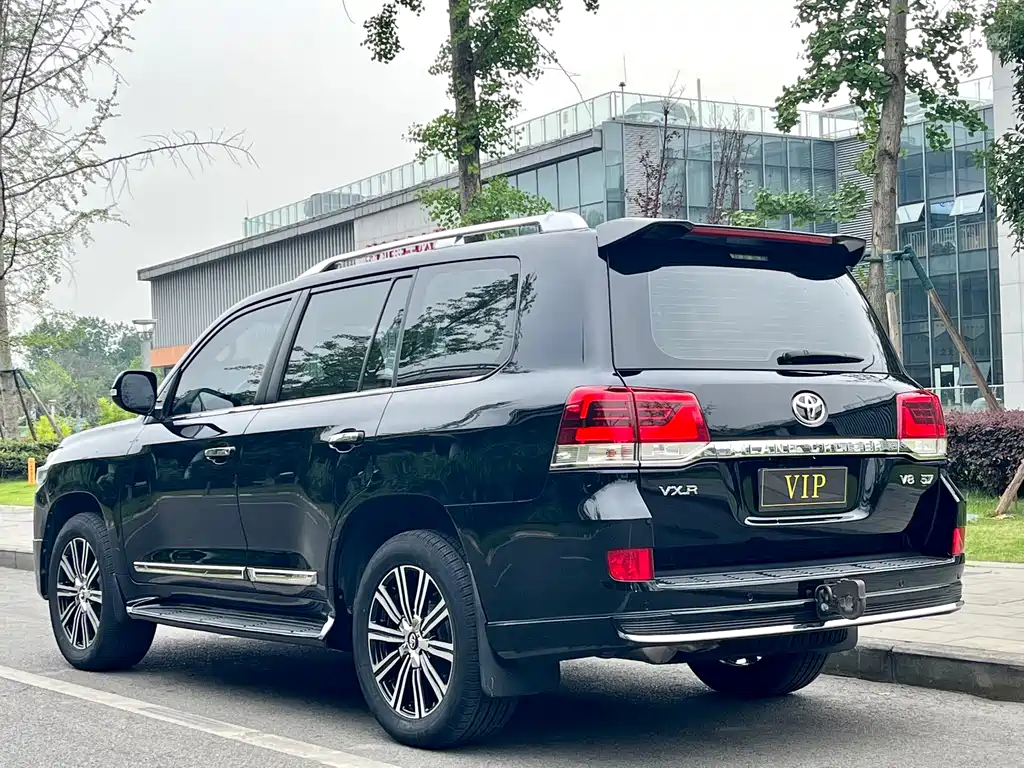 Toyota Land Cruiser 2019 — фото 4