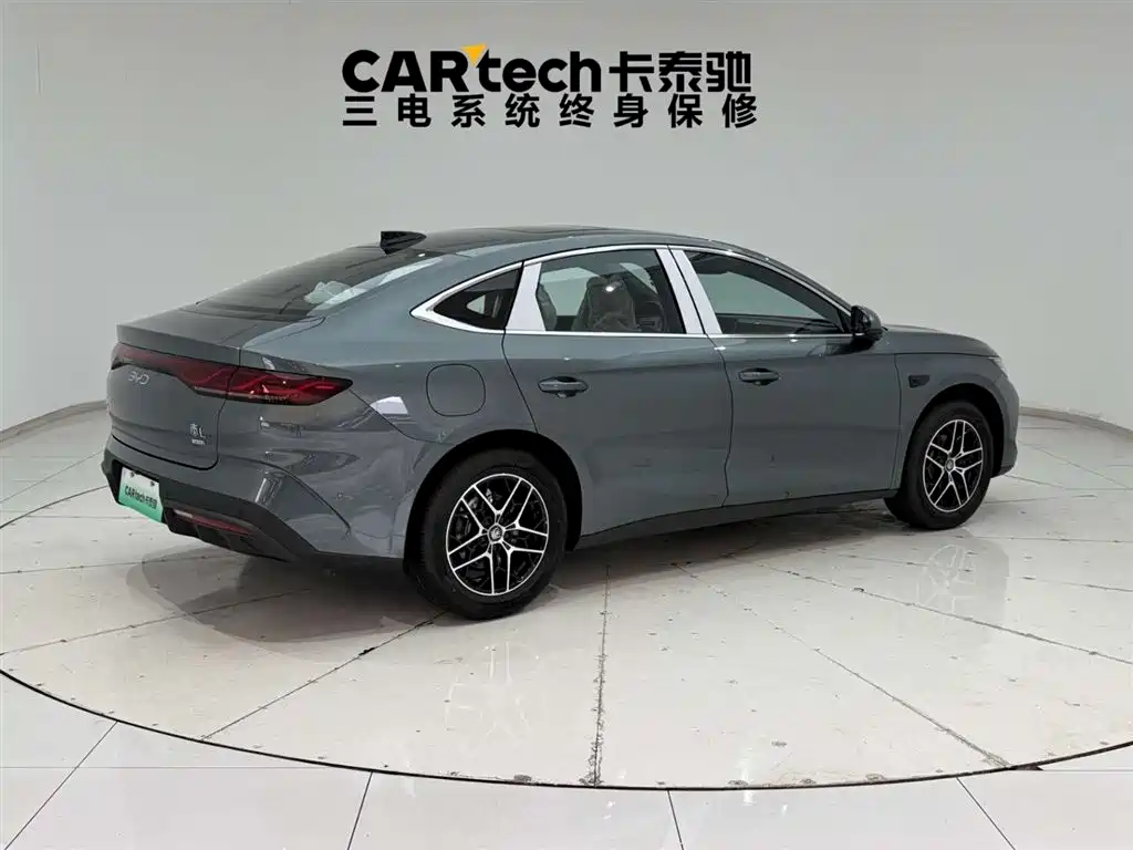 BYD Qin L — фото 11
