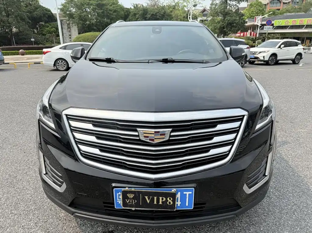 Cadillac XT5 2019 — фото 2