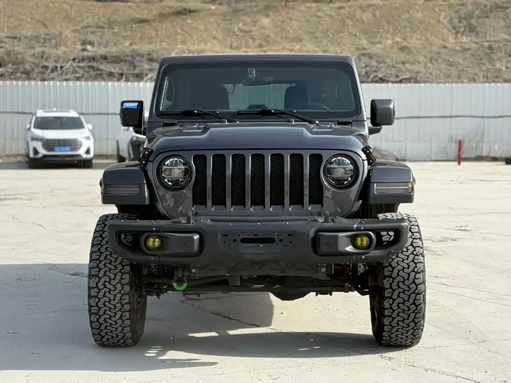 Jeep Wrangler 2019 — фото 2