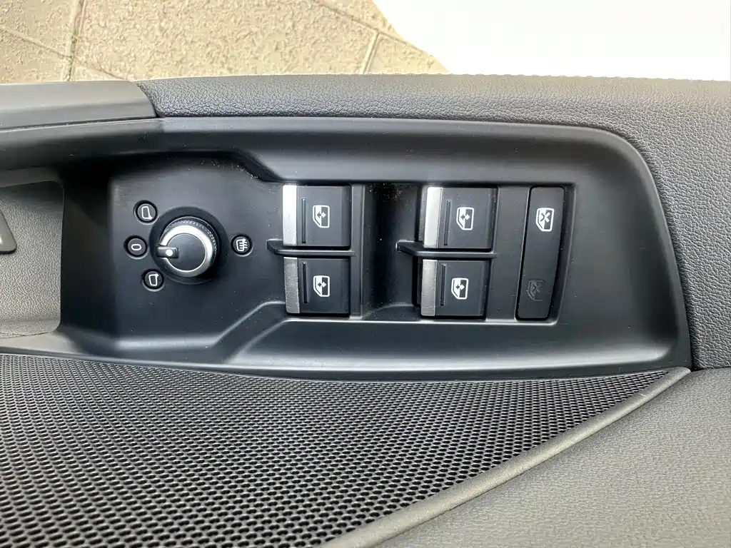 Audi A3 2022 — фото 11