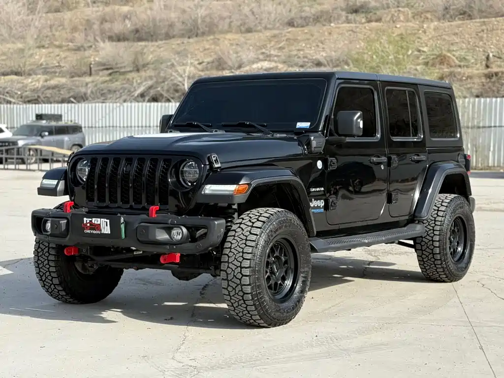 Jeep Wrangler New Energy 2021 — фото 1
