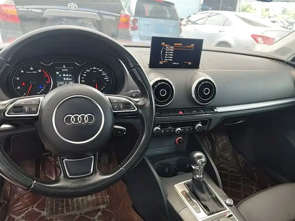 Audi A3 2014 — фото 10