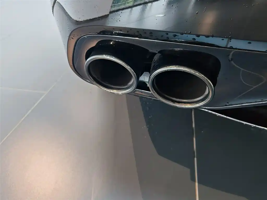 Mercedes-Benz C-Class AMG 2025 — фото 15