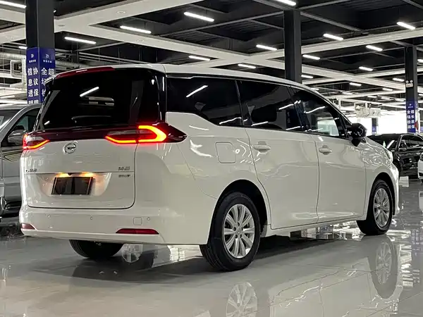 GAC Trumpchi M6 2020