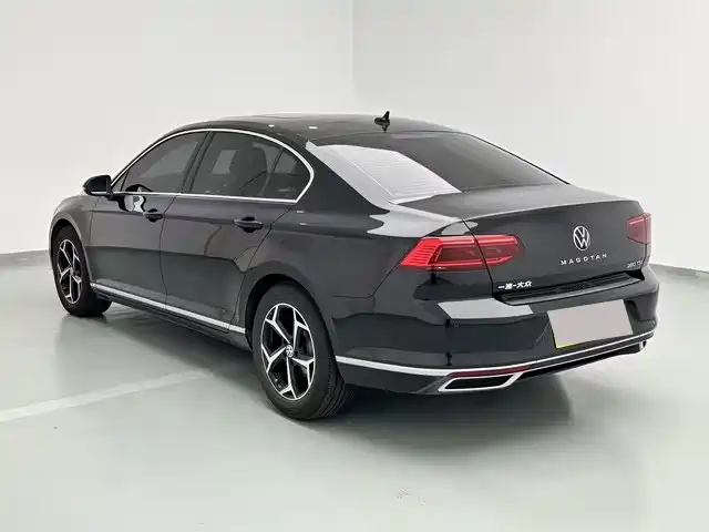 Volkswagen Magotan 2022