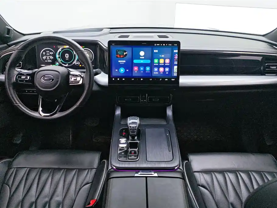 GAC Motor Trumpchi GS8 2022 — фото 12