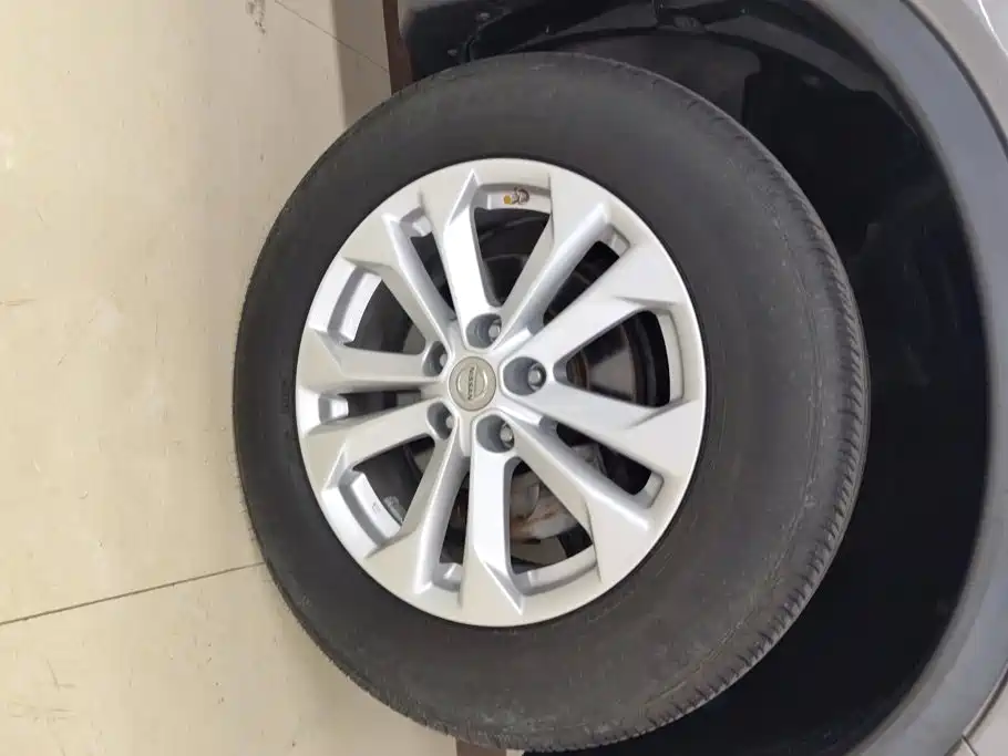 Nissan X-Trail 2016