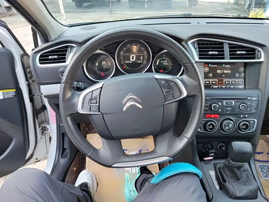 Citroen C4L 2016 — фото 11