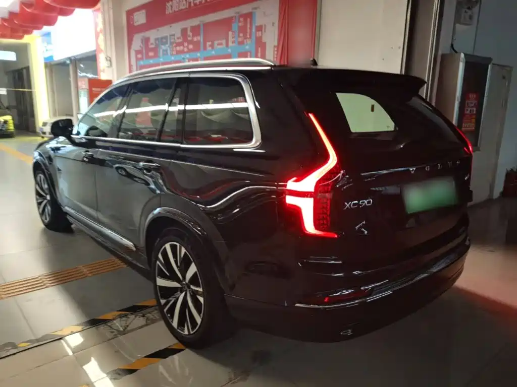 Volvo XC90 PHEV 2025 — фото 23