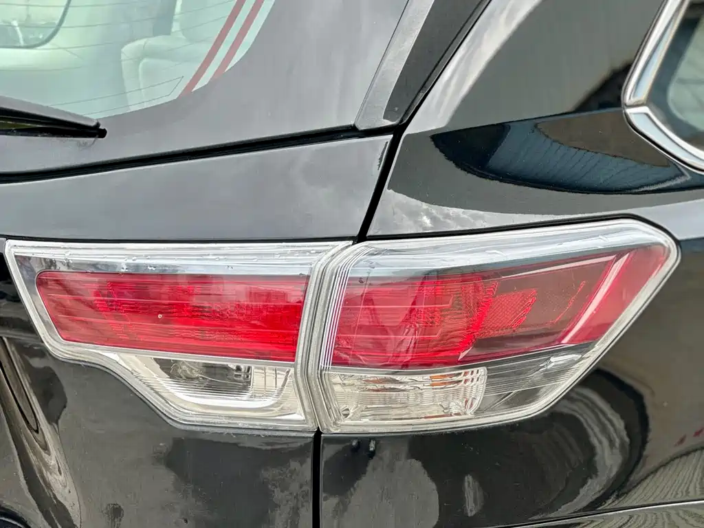 Toyota Highlander 2015 — фото 42