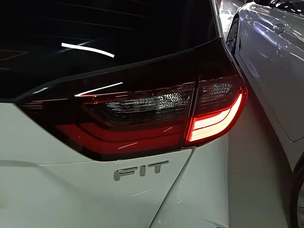 Honda Fit 2021 — фото 8