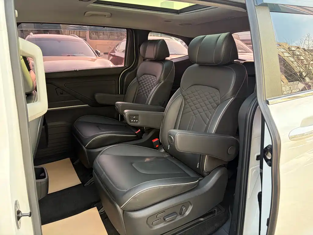 Hyundai Custo 2022 — фото 16