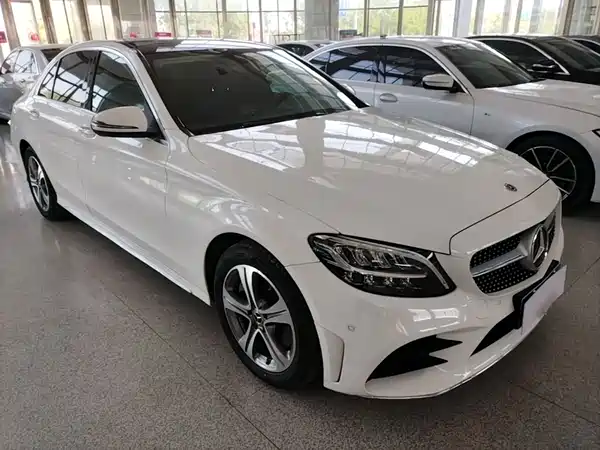 Mercedes-Benz C-Class 2021