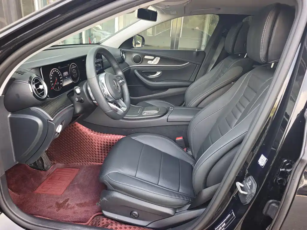 Mercedes-Benz E-Class 2020 — фото 10