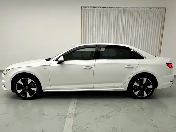 Audi A4L 2017