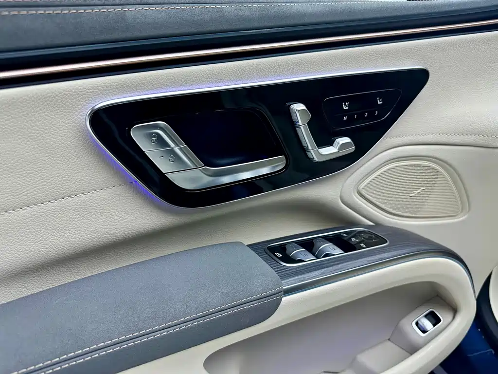 Mercedes-Benz EQS 2022 — фото 4
