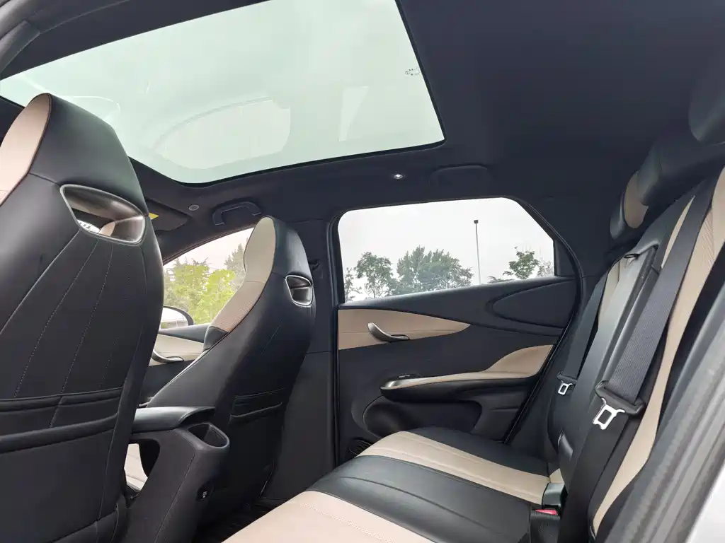 BYD Dolphin 2023 — фото 10