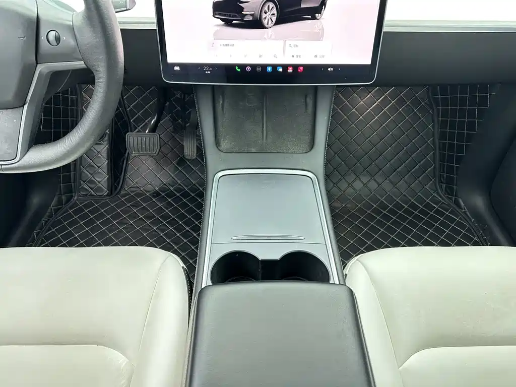 Tesla Model Y 2022 — фото 20