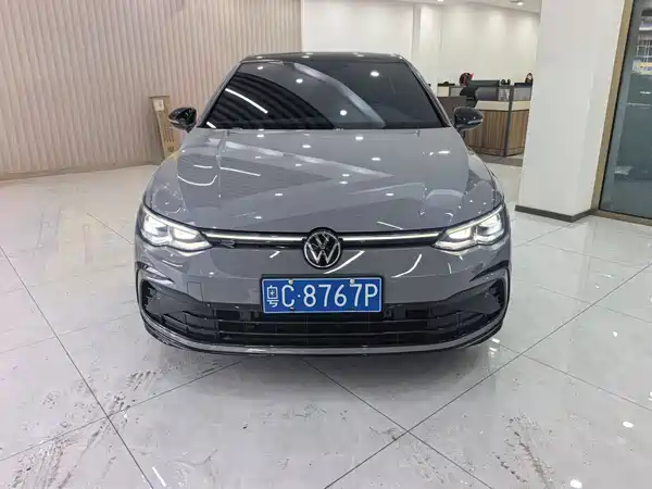 Volkswagen Golf 2023