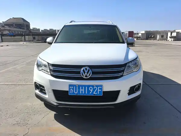 Volkswagen Tiguan 2011