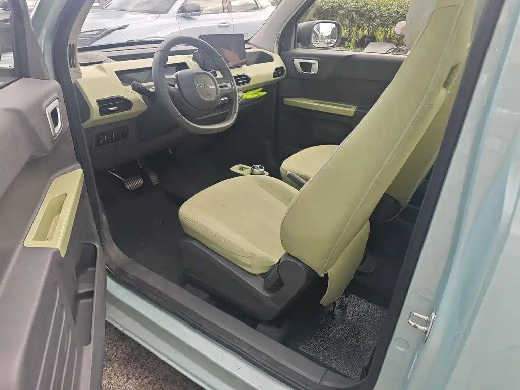 Geely Galaxy Panda 2025