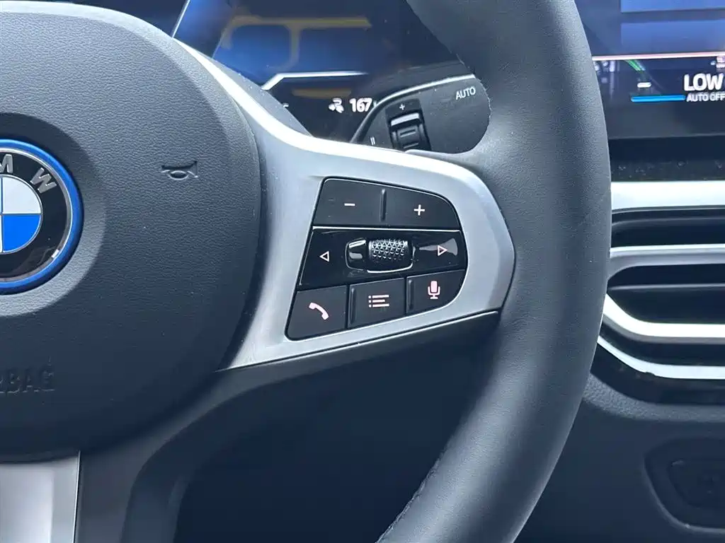 BMW i3 2024 — фото 16